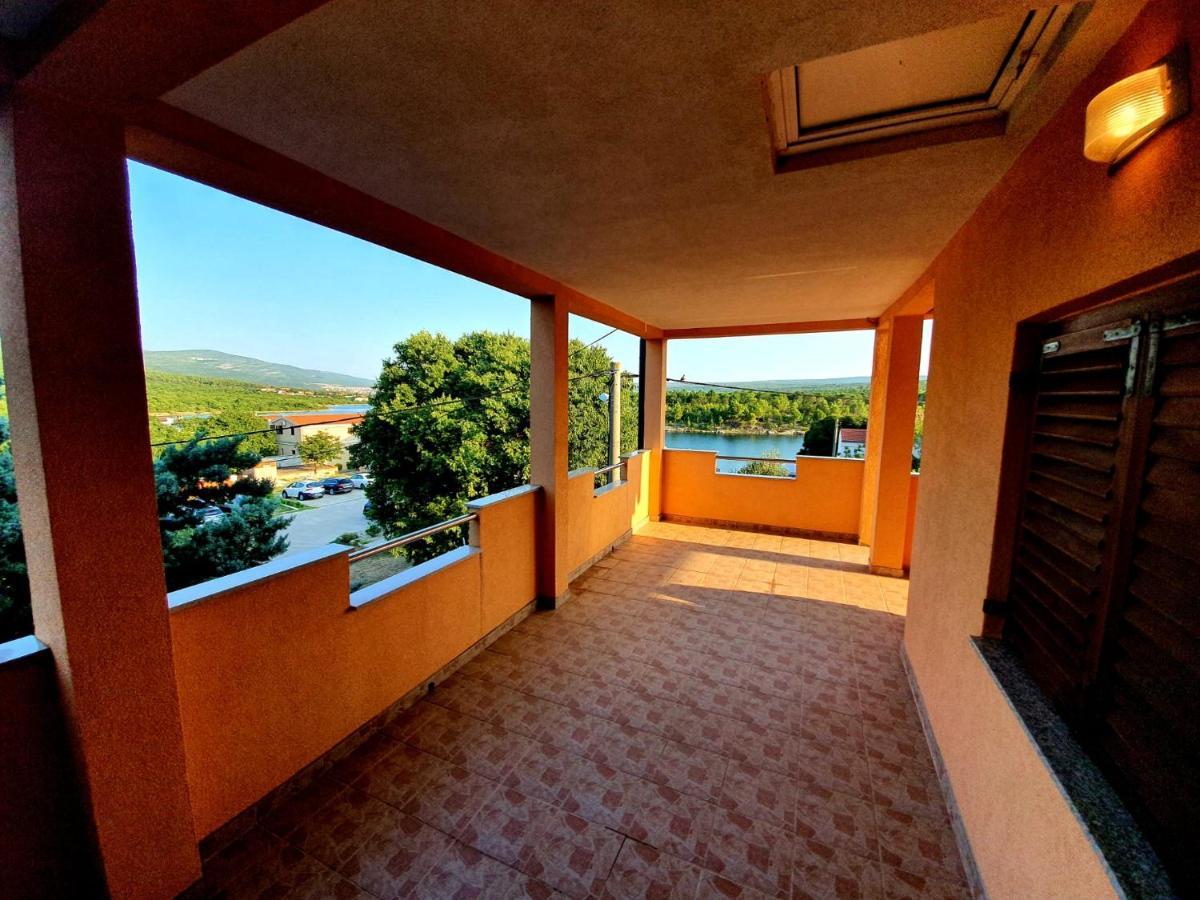 Apartmani Desnica Kruševo Zewnętrze zdjęcie